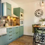 Rustic Charm ヴィラ Petrití