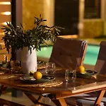 ヴィラ Rustic Charm